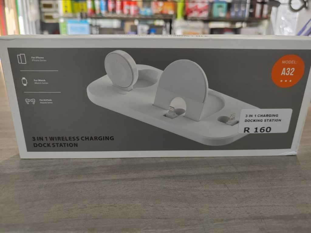3 IN ONE CHARGING DOCKING STATIONS