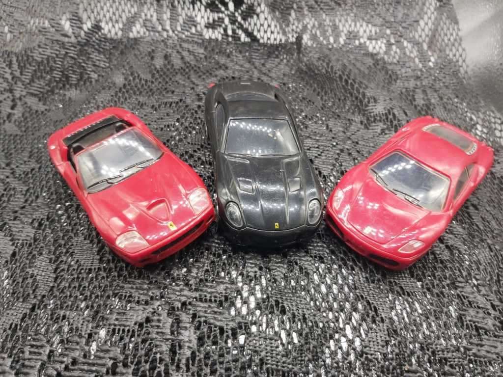 Ferrari Car Set 11cm ---COLLECTORS DREAM