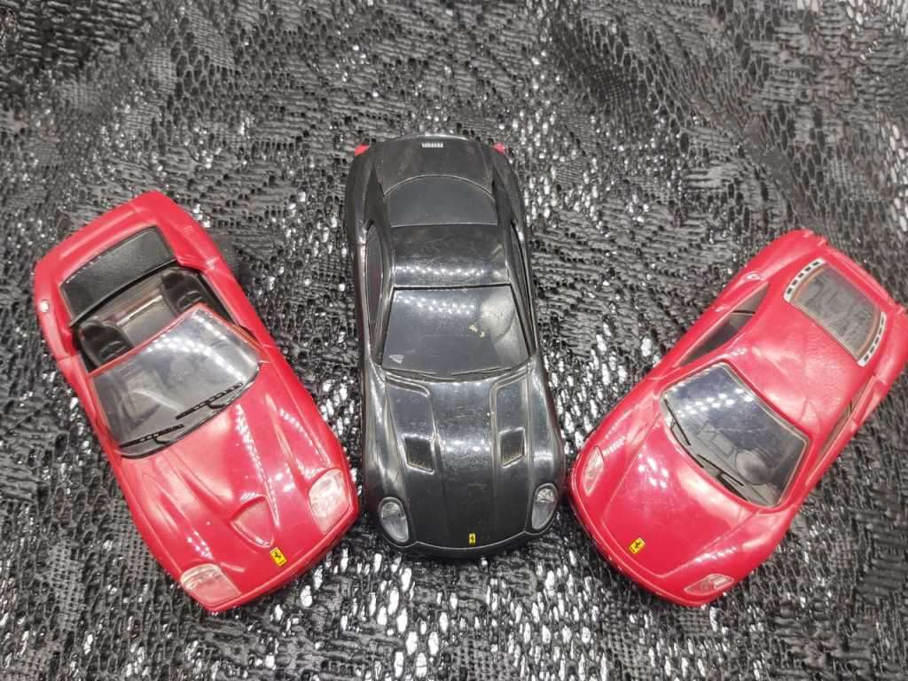 Ferrari Car Set 11cm ---COLLECTORS DREAM