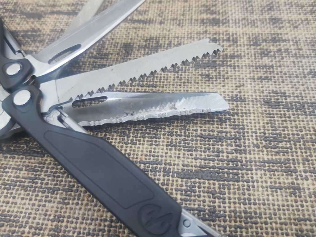 Leatherman Charge plus