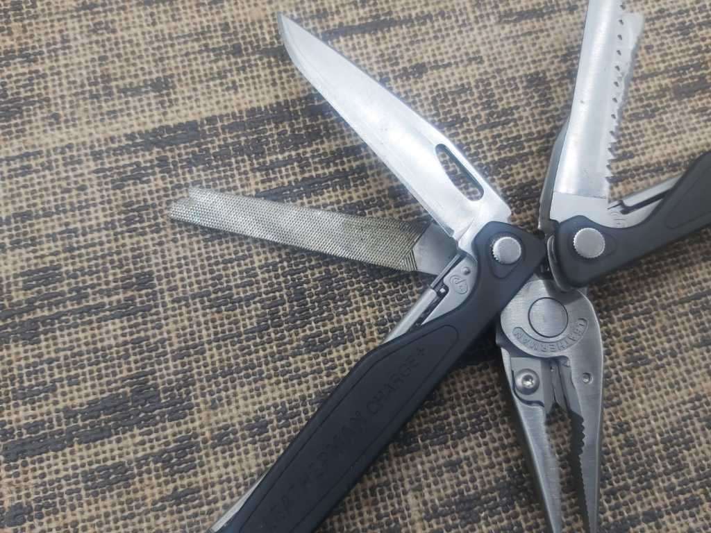 Leatherman Charge plus