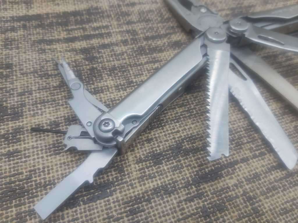 Leatherman WAVE PLUS