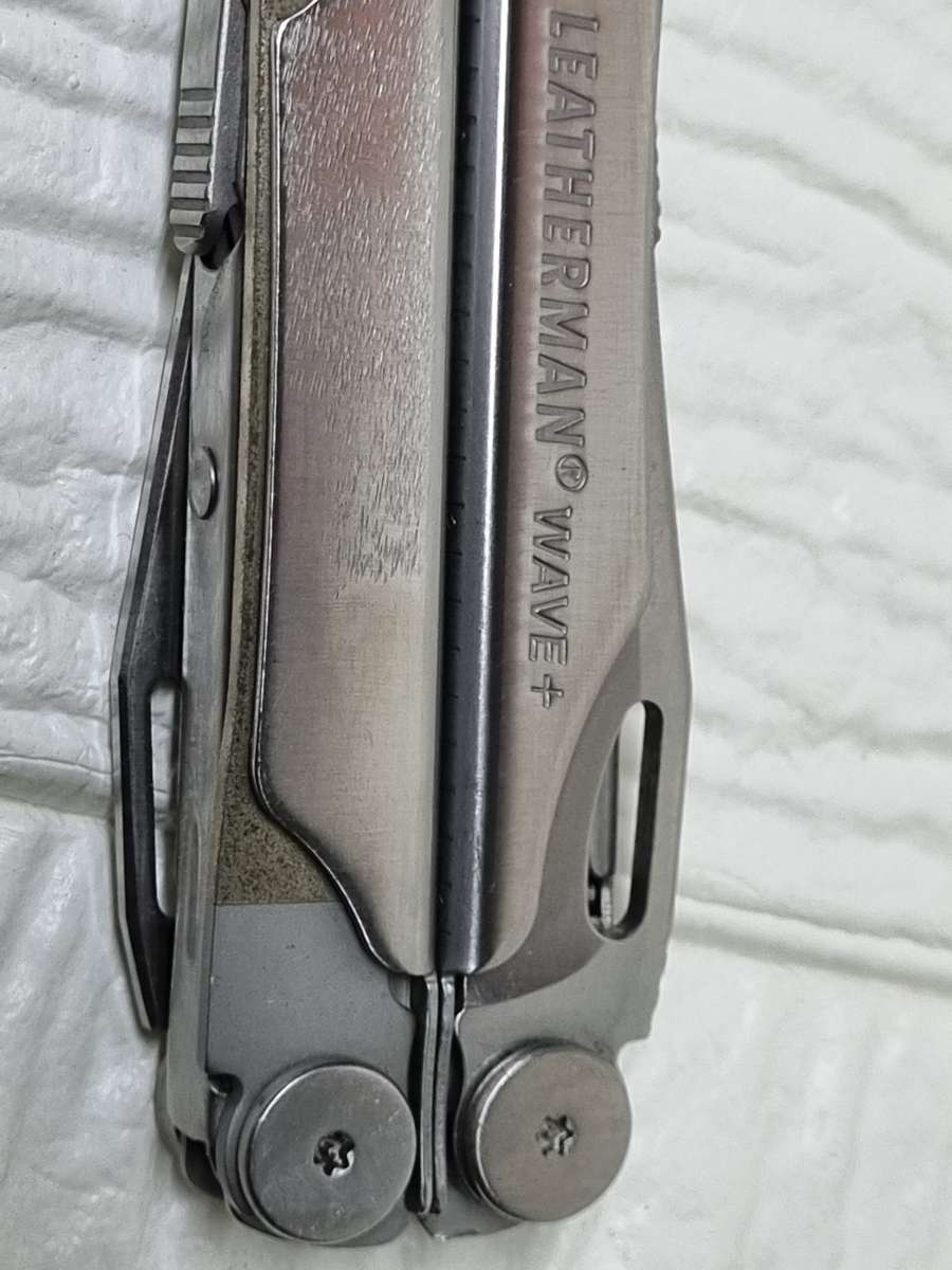 Leatherman WAVE PLUS