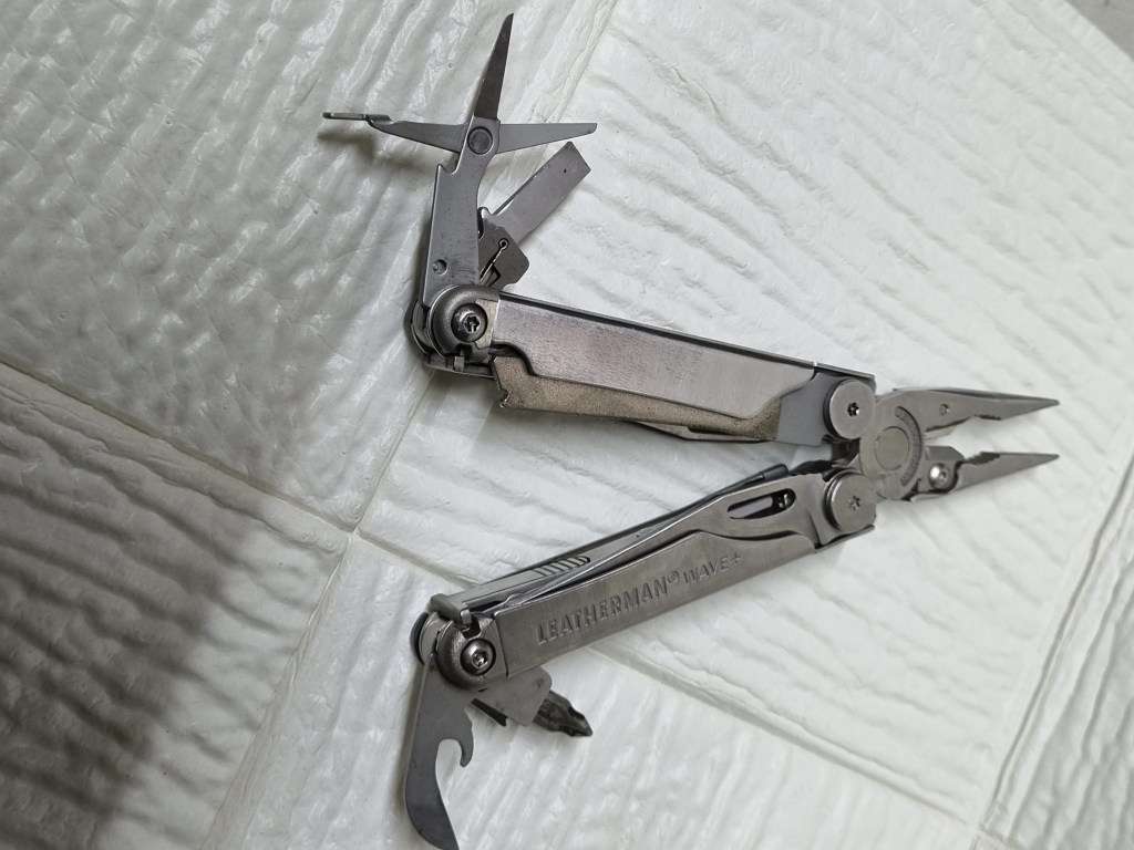 Leatherman WAVE PLUS