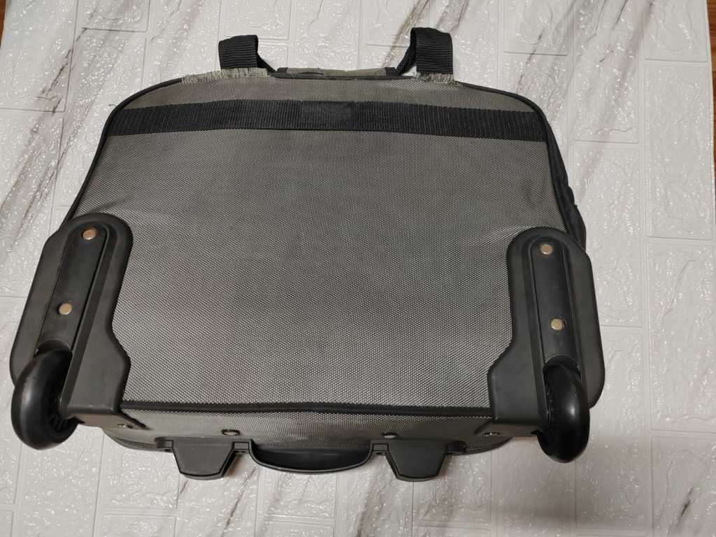 TRAVEL LAPTOP BAG WITH WHEELS