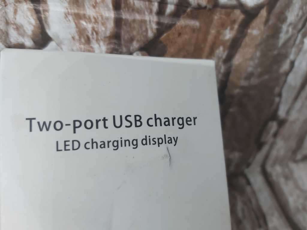 SPY CAMERA-TWO PORT USB CHARGER LED DISPLAY---NO-ONE WILL KNOW