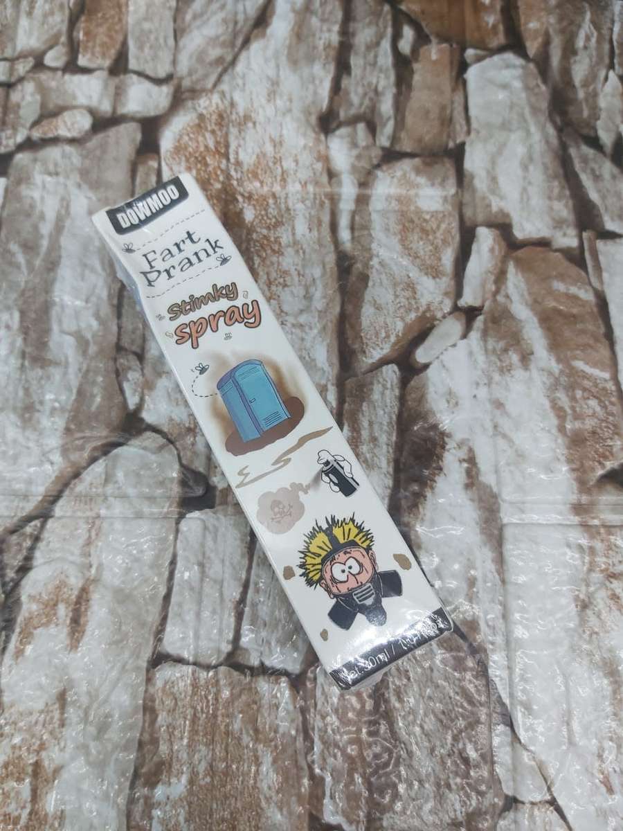 DOWMOO STINKY SPRAY--PERFECT FOR PRANKING OR HALLOWEEN