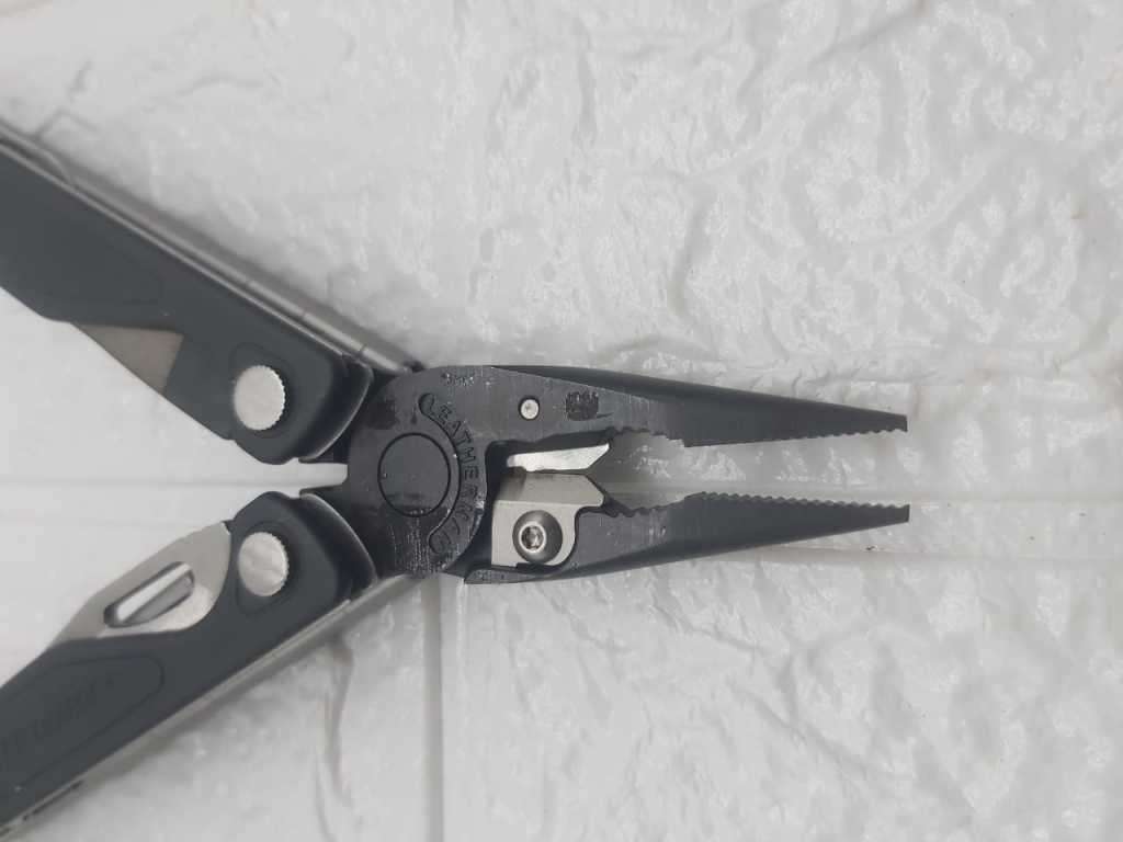 LEATHERMAN CHARGE + --GREAT BUY