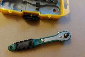 23P PRECISION screwdriver and bit  set