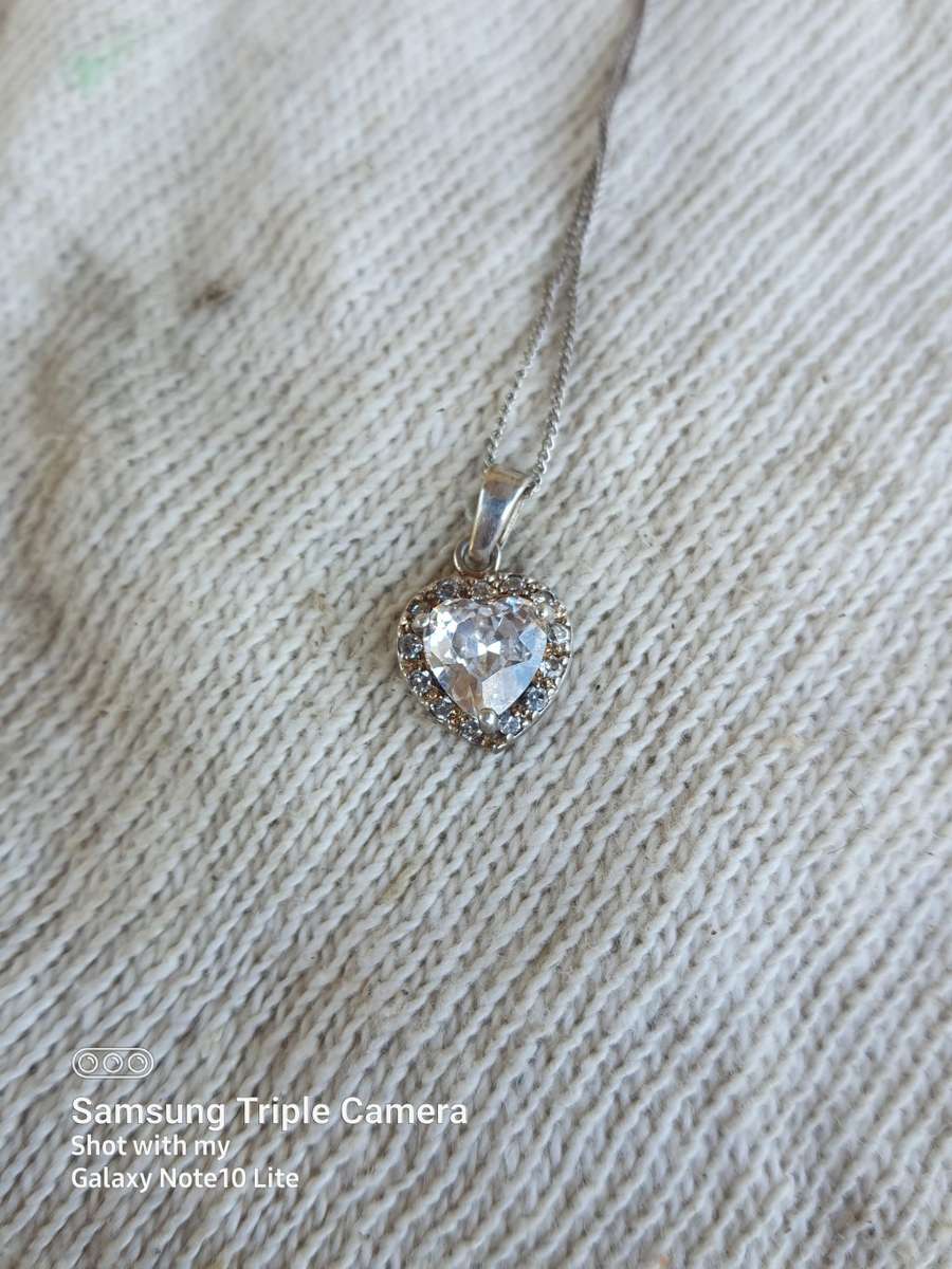 KAROO-ANTIEK #31 - SOLID 925 SILVER NECKLACE - A STUNNING GIFT FOR SOMEONE SPECIAL!