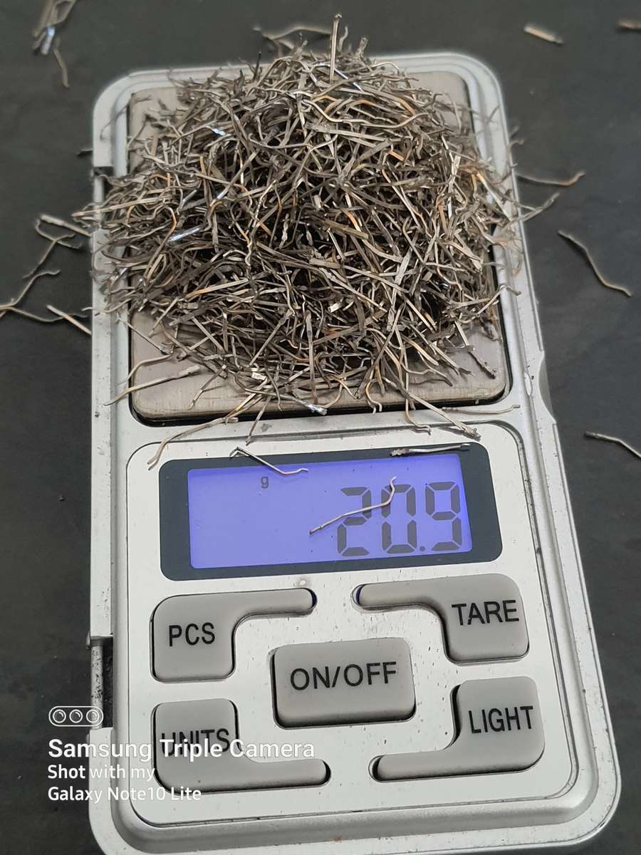 KA#5 - HUGE LOTT OF OLD COMPUTER CPU GOLD PINS