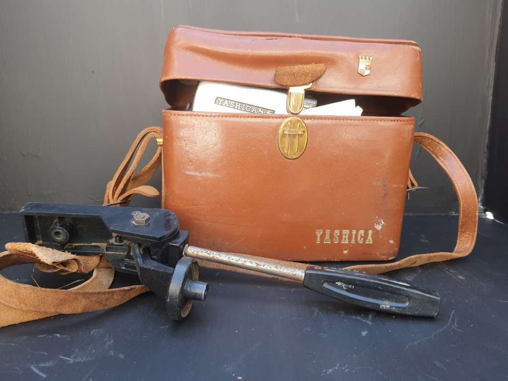 YASHICA 8-E VIDEO CAMERA UP FOR GRABS IN BAG FULL LOADED!