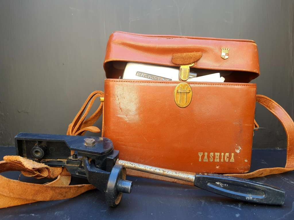 YASHICA 8-E VIDEO CAMERA UP FOR GRABS IN BAG FULL LOADED!