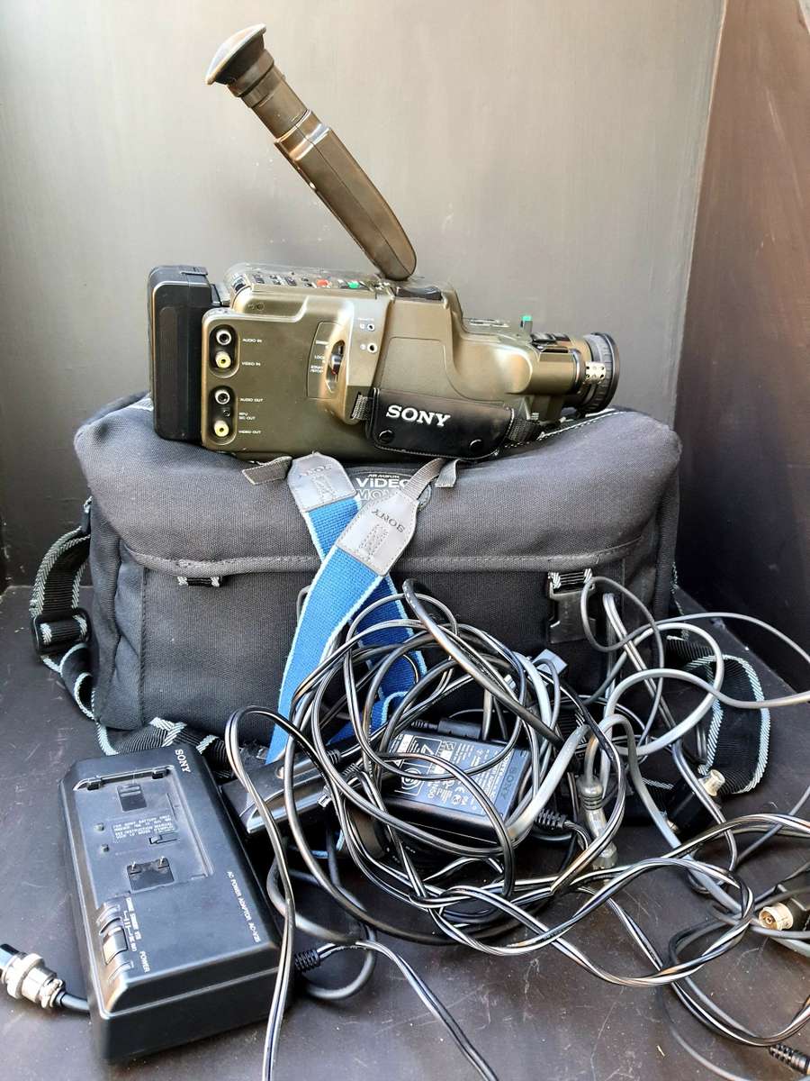 #10 ANTIQUE WEEK - KAROO ANTIEK - SONY HANDYCAM IN AWESOME CONDITION -