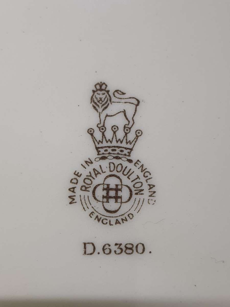 #2 ROYAL DOULTON - MADE IN ENGLAND CECIL JHON RODES AFRICA WALL MOUNT PLATE