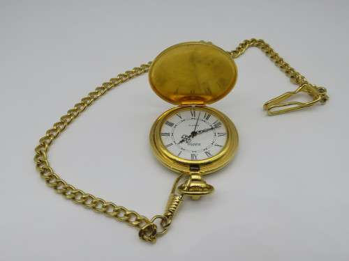 Beautiful Roamer Rolled Gold Pocket Quartz Pocket Watch with chain - Perfect Working Condition