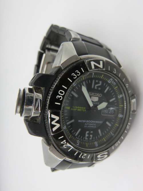 Seiko Mens Sport Huge Stainless Steel Automatic - Ticking - Needs Repairs | Fun R1 Start |