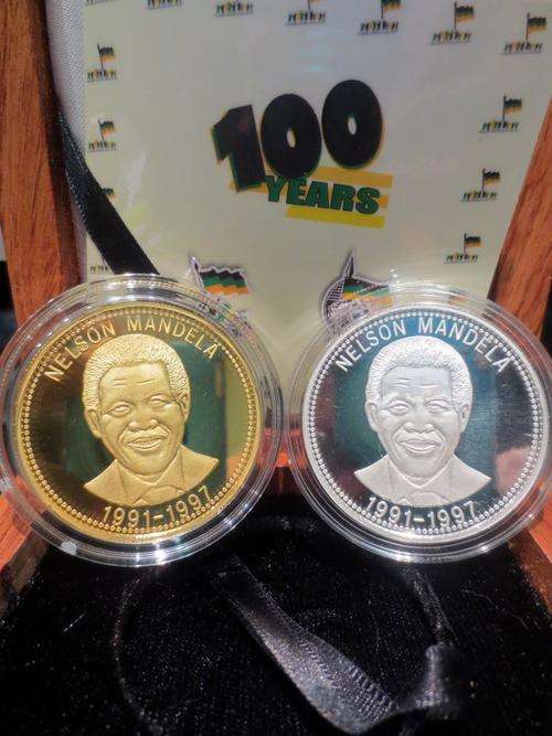Nelson Mandela ANC Set - 1oz Gold 24 Carat (999.99) & 1oz Fine Silver ### R1 Start