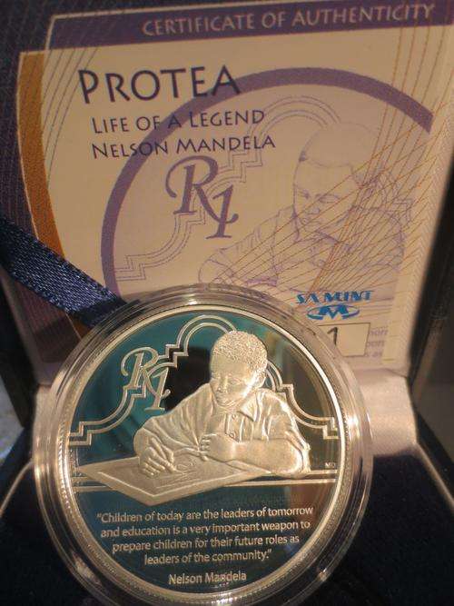 30 x 2014 Protea R1 Silver - Mandela Education - Life of a Legend | SEALED AS FROM SA MINT |
