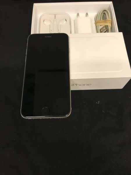 Apple iPhone 6 *URGENT SALE*