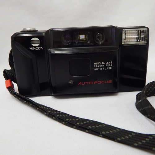 Minolta AF-E 35mm Auto flash Autofocus camera - Not tested