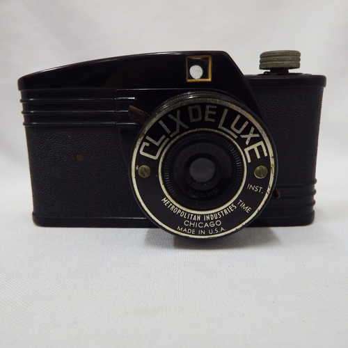 CLIX DE LUXE camera - Made in Chicago USA - 1940's - Not tested