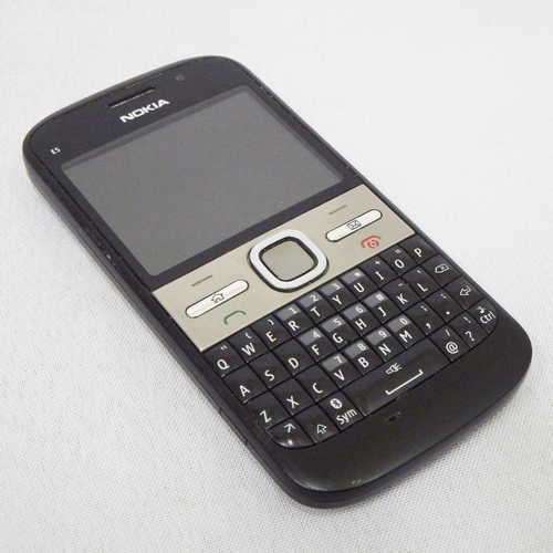 Nokia E5-00 cellphone - 5 Mega pixel camera  - Working (No charger)