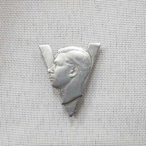 King George VI Victory pin badge
