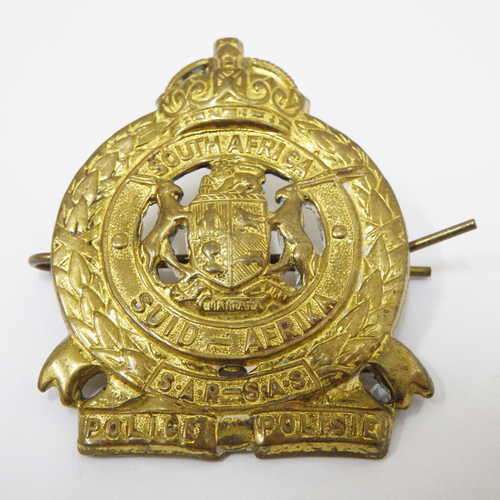 SA Railway Police cap badge