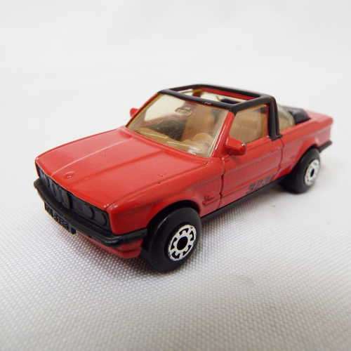 1985 Matchbox BMW 323i cabriolet model car - No tow bar variety (1:58)