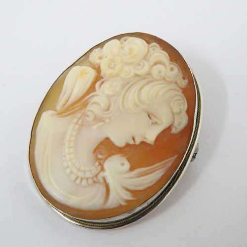 800 German silver Cameo - Weighs : 6.6 g