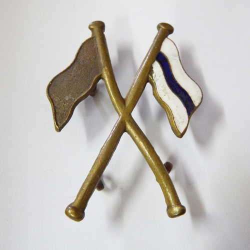 Royal Signallers cap badge