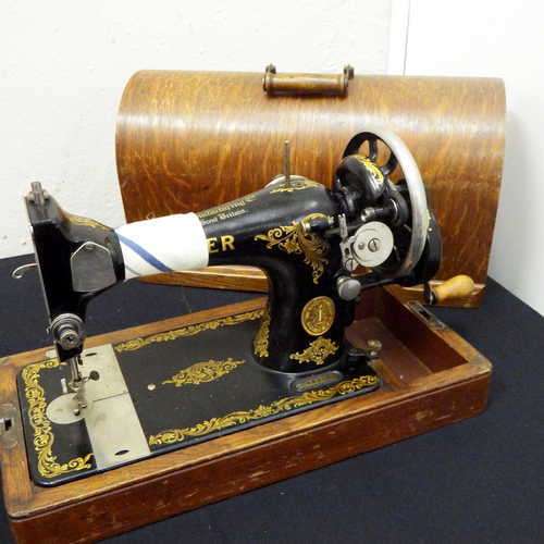 Singer EE449576 sewing machine - No key