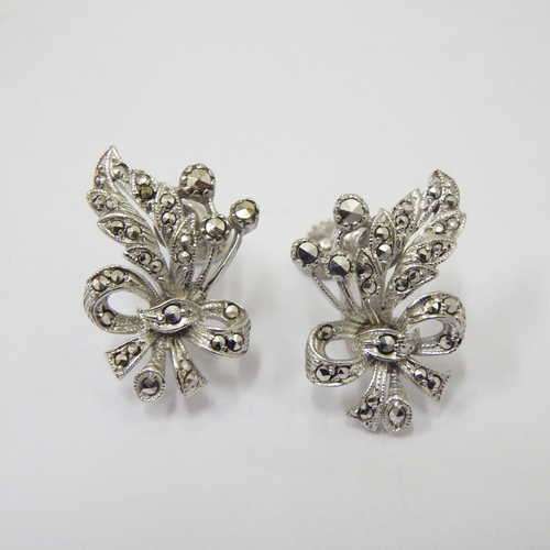 Pair of Silver Marcasite screw on earrings - Weighs : 6g