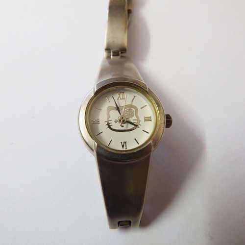 Hello Kitty quartz watch - Working