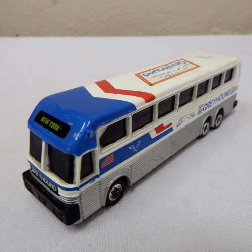 Vintage Road Champs Eagle coach bus - Greyhound