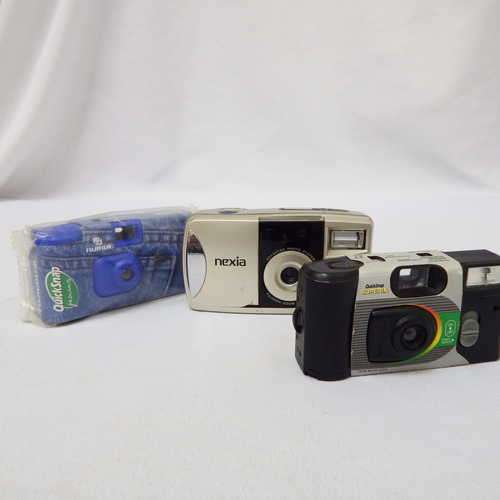 Lot of 3 instant  cameras - not tested