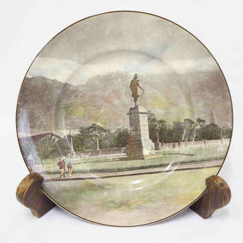 Royal Doulton African Series plate - Van Riebeeck statue Cape Town