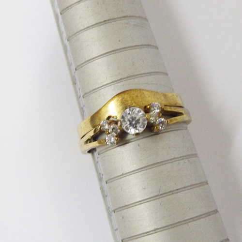 9 ct gold wedding set - Weighs: 2.9 g - Size: Q