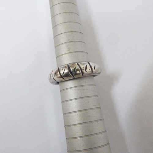 Handmade silver ring - Weighs: 9.8 g - Size: O