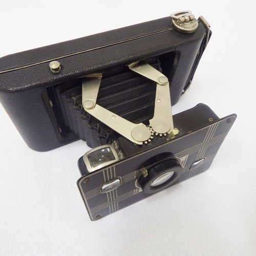 Vintage Jiffy Kodak Eastman six-20 camera