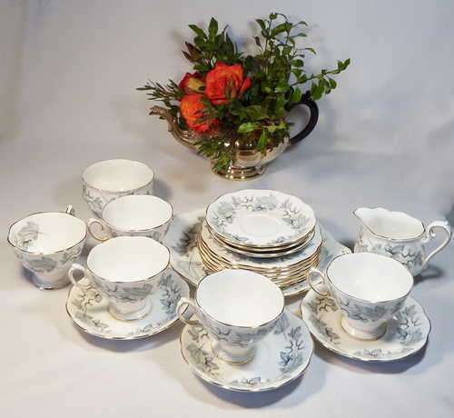 Royal Albert Bone China " Silver Maple" tea set