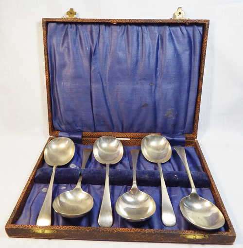 EPNS porridge spoon set in original box