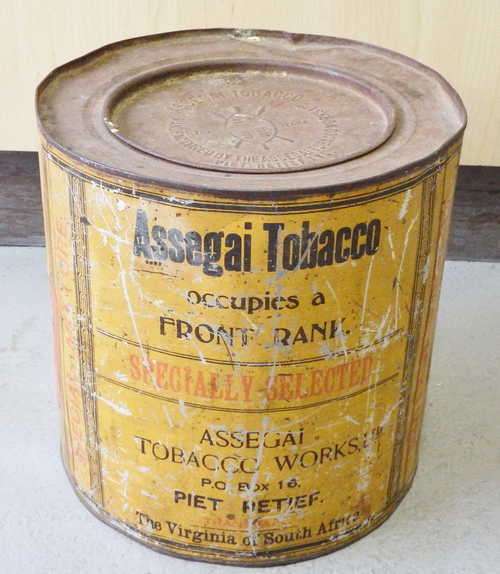Assegai Piet Retief Tobacco Tin - 5 lb. - Transvaal Tobacco - Size 24 x 23 cm