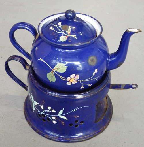 Vintage enamel teapot with warmer - Handpainted flower pattern - Hole on side