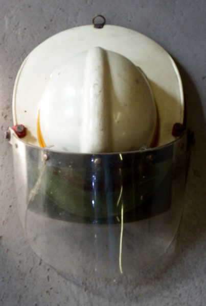 Vintage South African Firemans helmet with visor - Inner is loose - Inner 37 x 36 cm