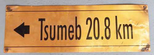 Border War period SWA Tsumeb 20,8 km direction copper plaque - 20 x 60 cm