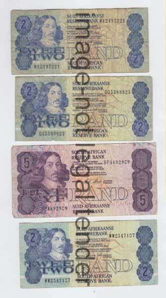Lot of 25 old South Africa banknotes