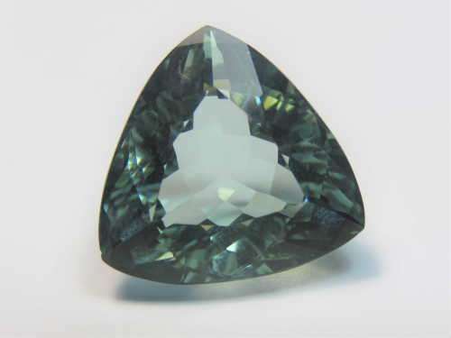 15.8ct Topaz