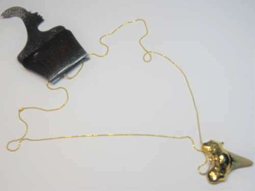 Ruby necklace with shark tooth fossil - Size: 34cm